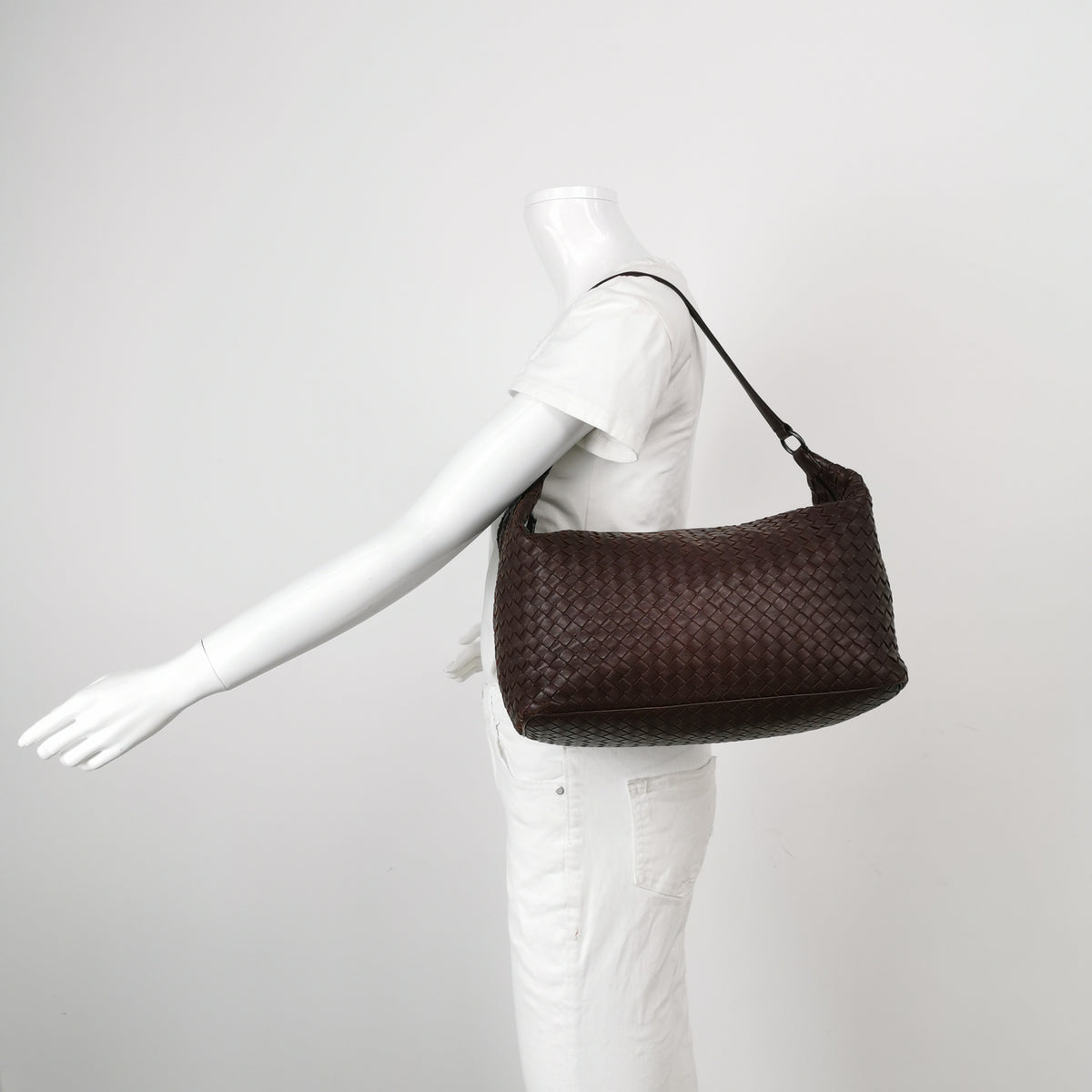 Bottega Veneta Intrecciato Shoulder Bag Burgundy