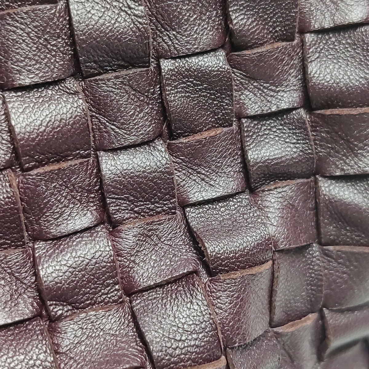 Bottega Veneta Intrecciato Shoulder Bag Burgundy