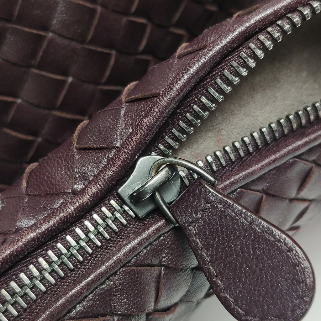 Bottega Veneta Intrecciato Shoulder Bag Burgundy