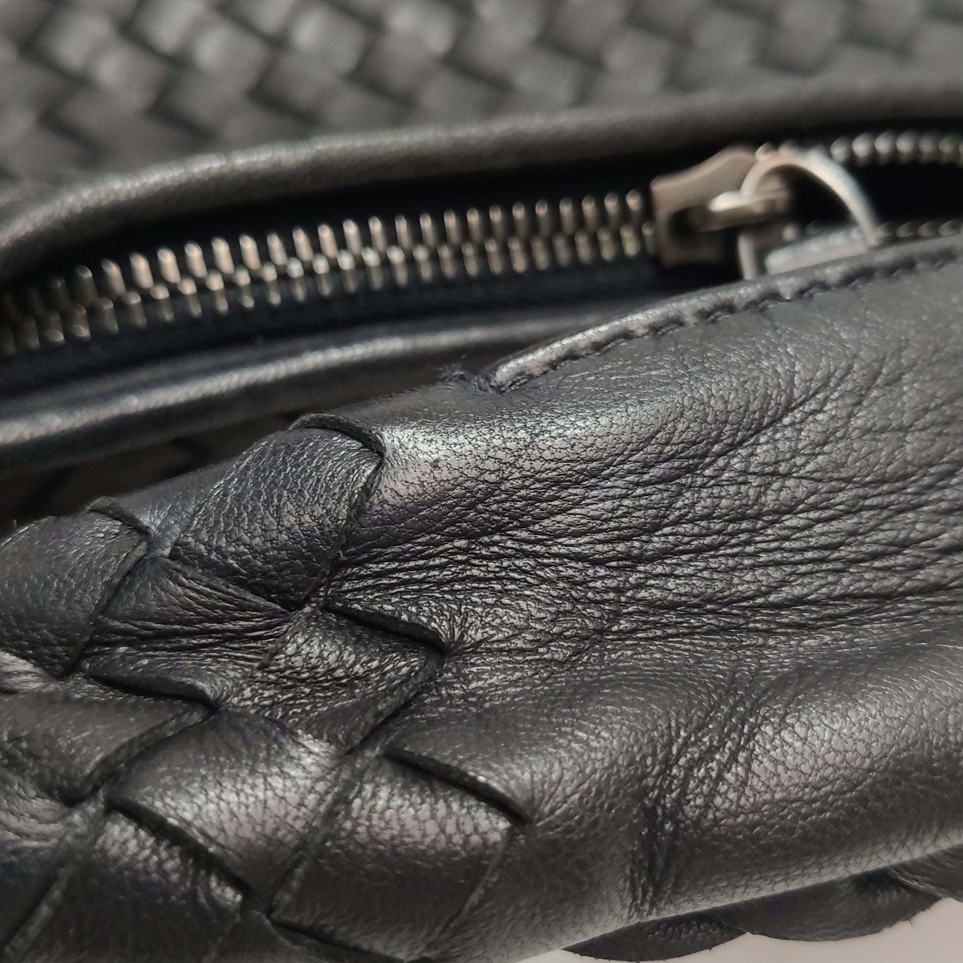 Bottega Veneta Intrecciato Hobo Black