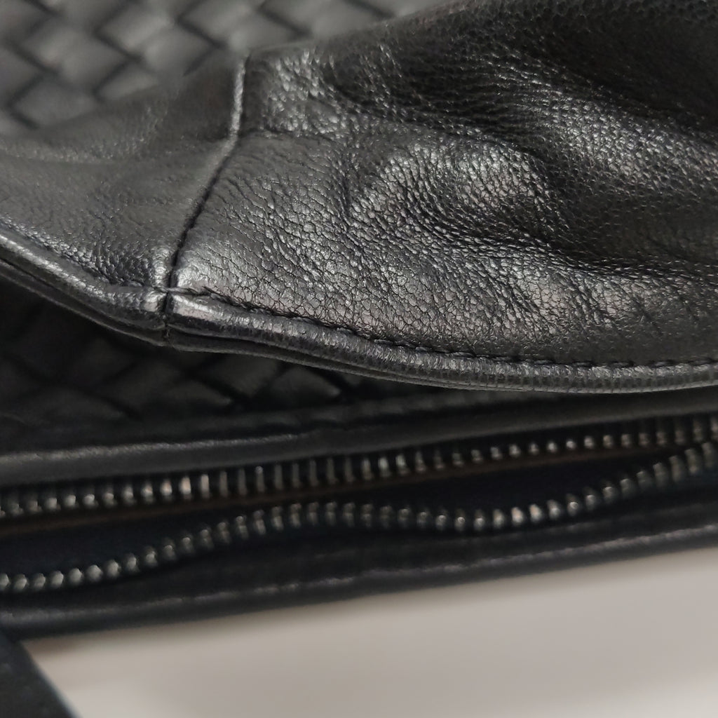 Bottega Veneta Intrecciato Hobo Black