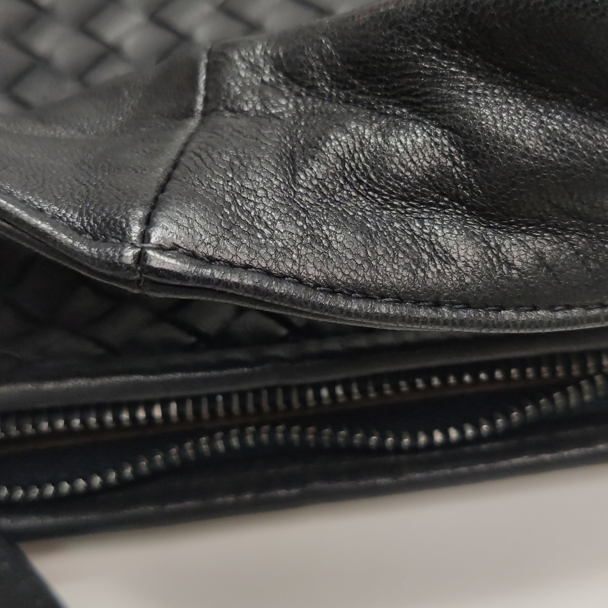 Bottega Veneta Intrecciato Hobo Black