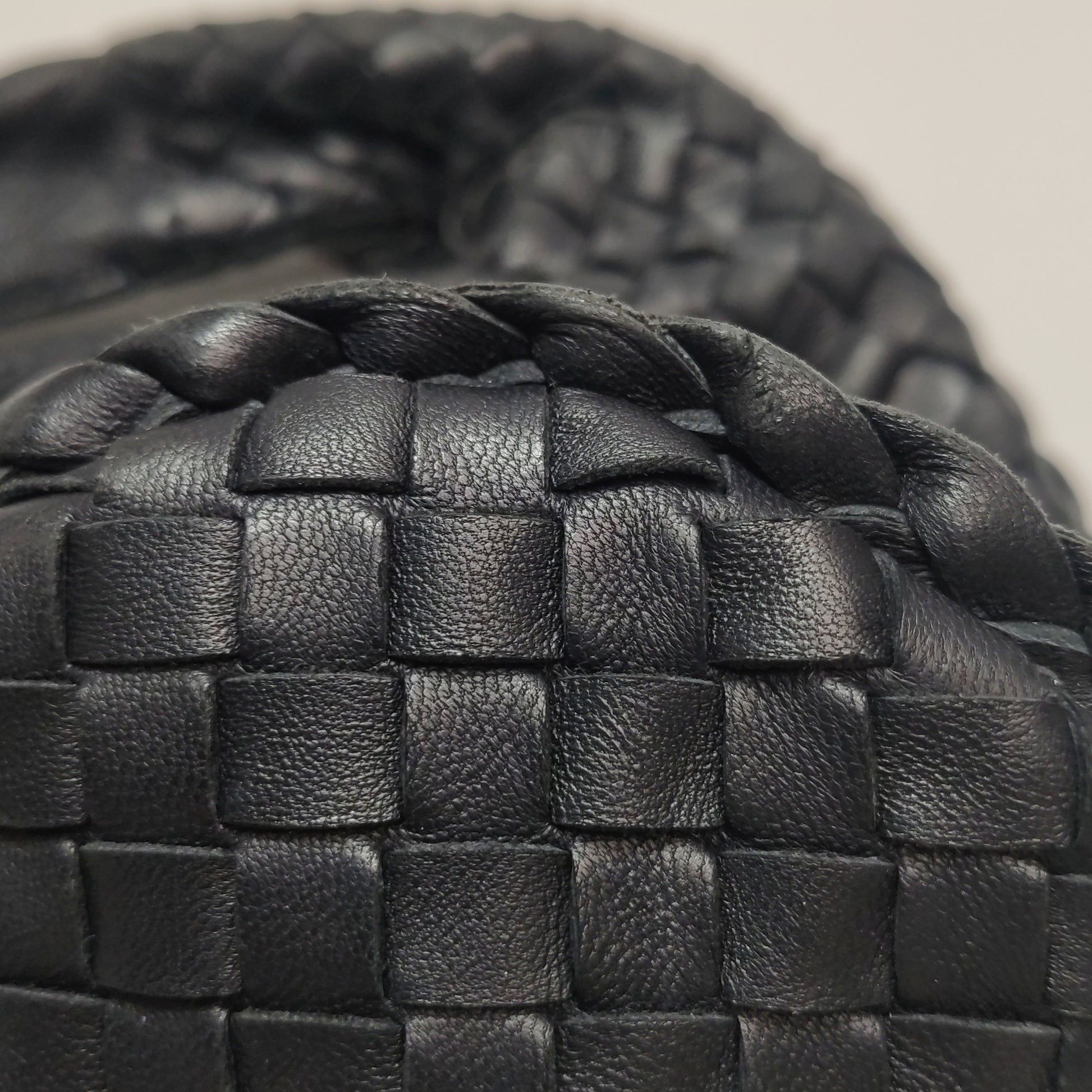 Bottega Veneta Intrecciato Hobo Black