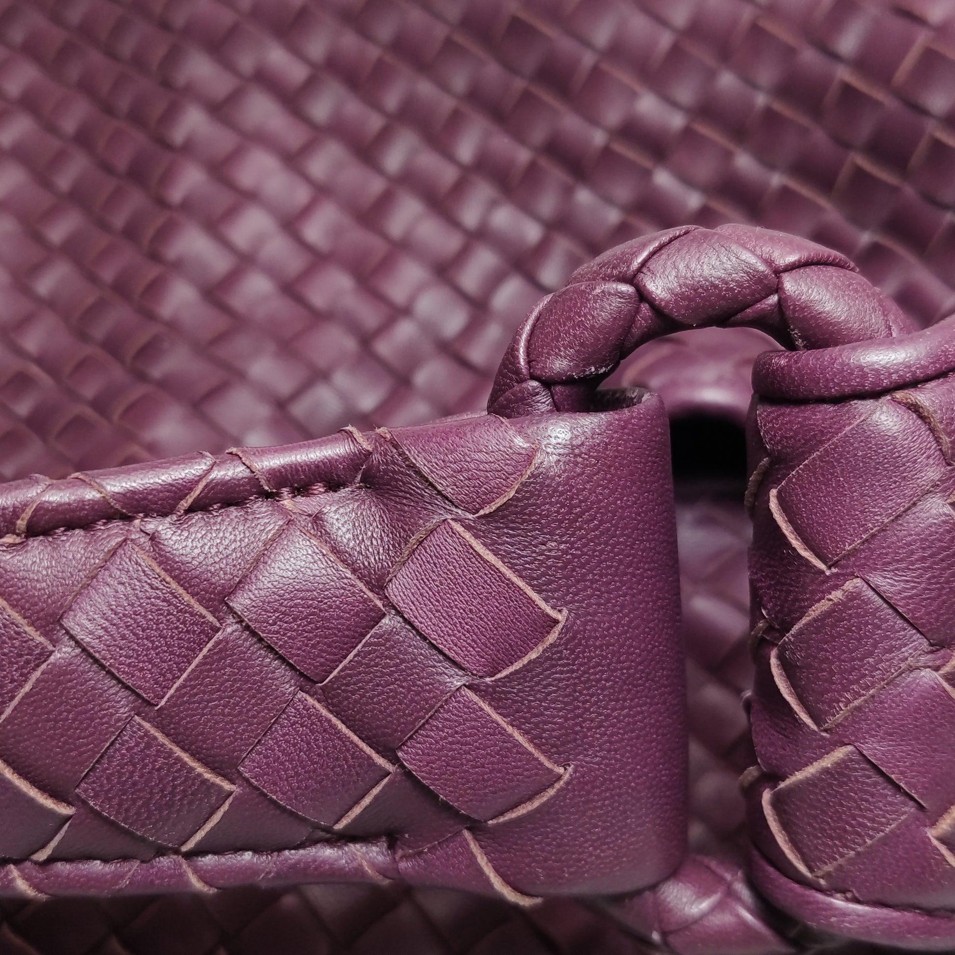 Bottega Veneta Sloane Intrecciato Hobo Burgundy