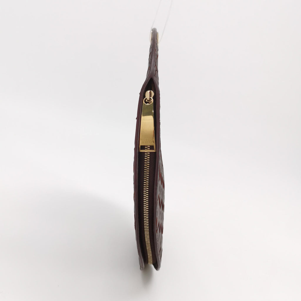 Bottega Veneta Round Rim Clutch Burdundy