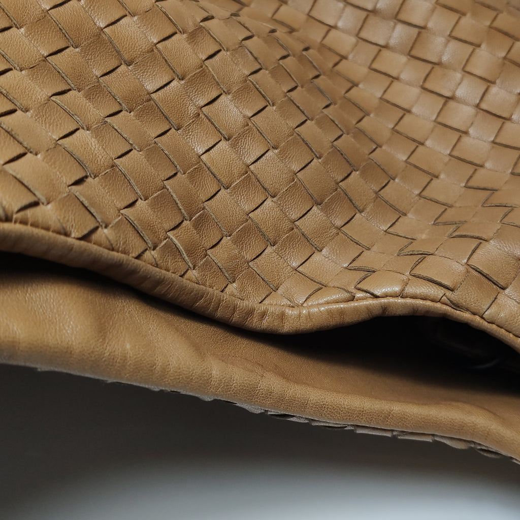 Bottega Veneta Campana Large Brown 8764156