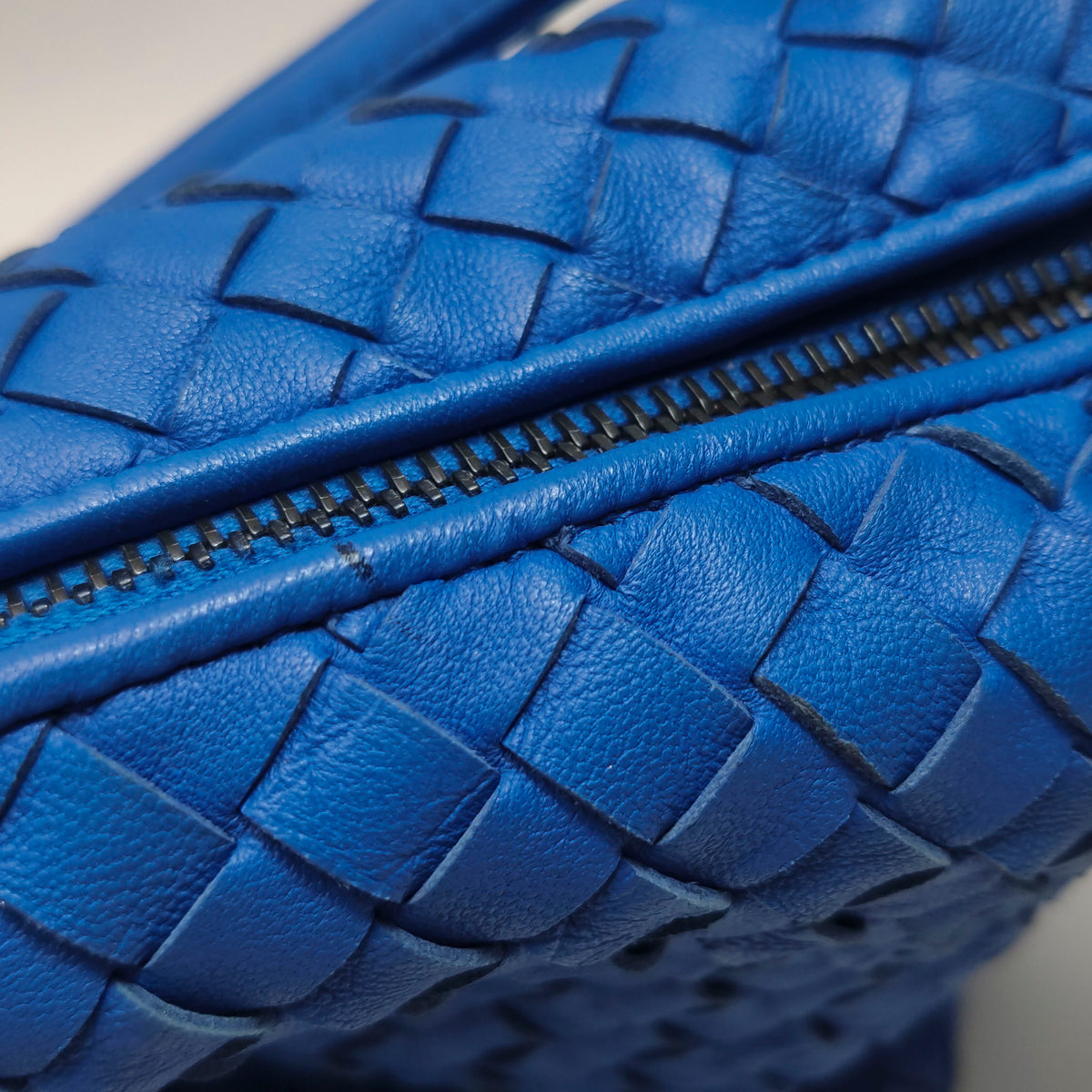 Bottega Veneta Intrecciato Hobo Shoulder Bag Blue