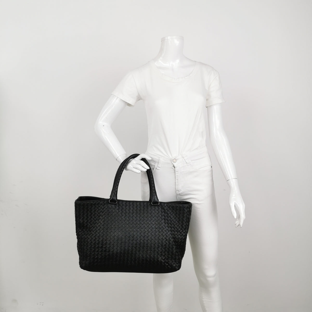 Bottega Veneta Intrecciato Tote Black
