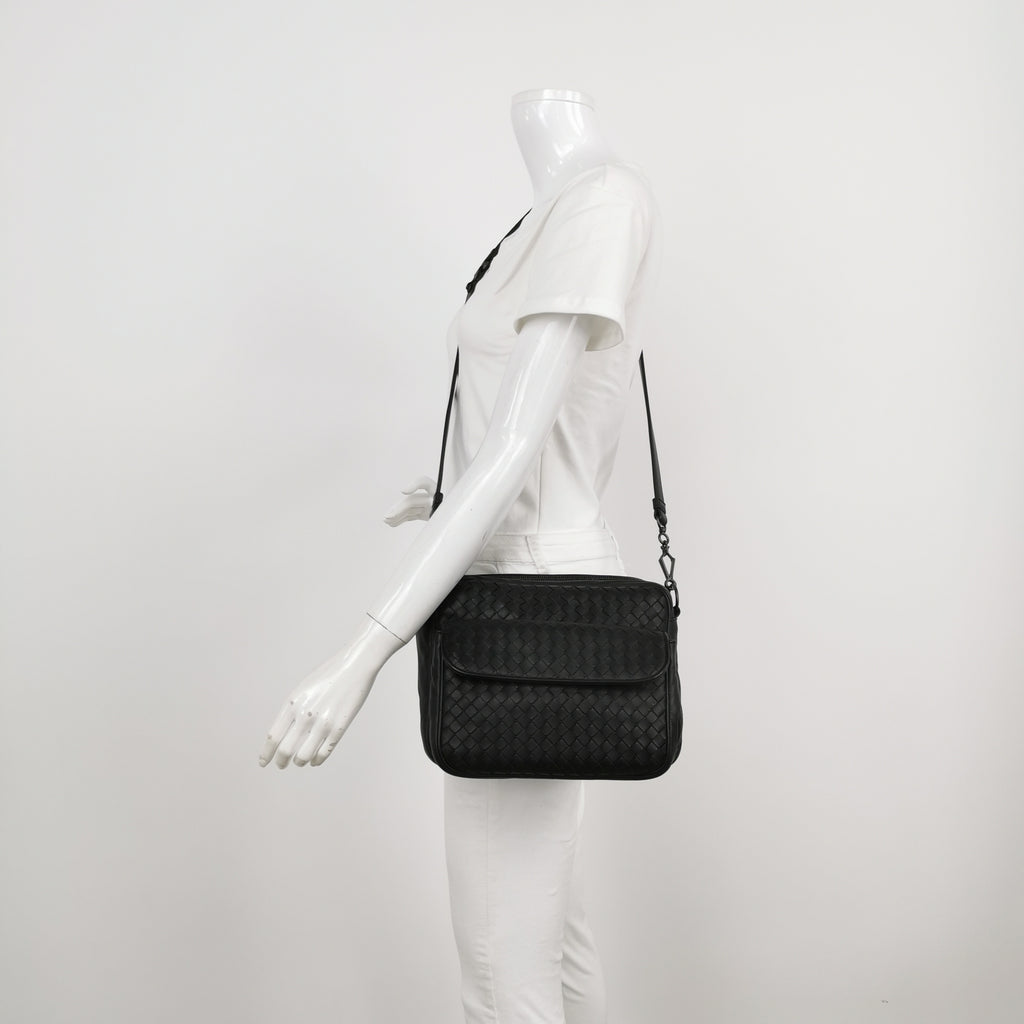 Bottega Veneta Nappa Intrecciato Messenger Bag Black
