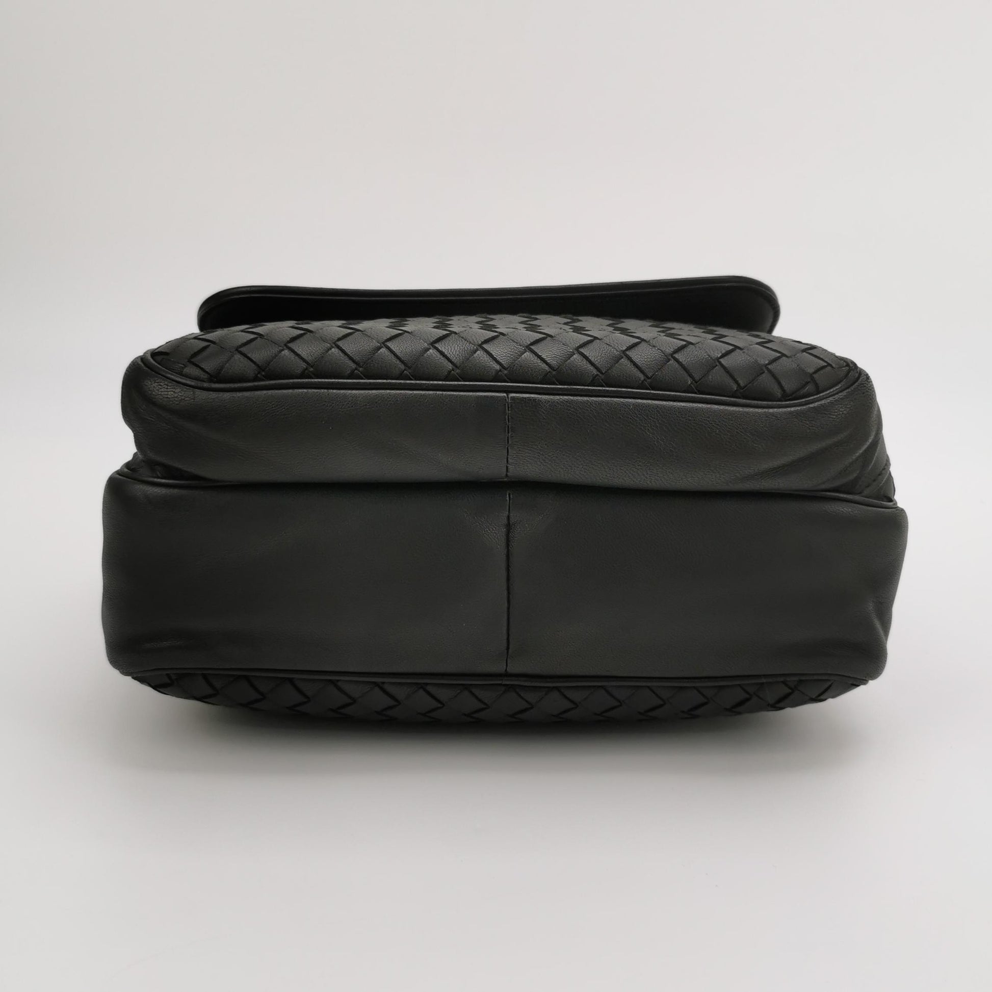 Bottega Veneta Nappa Intrecciato Messenger Bag Black