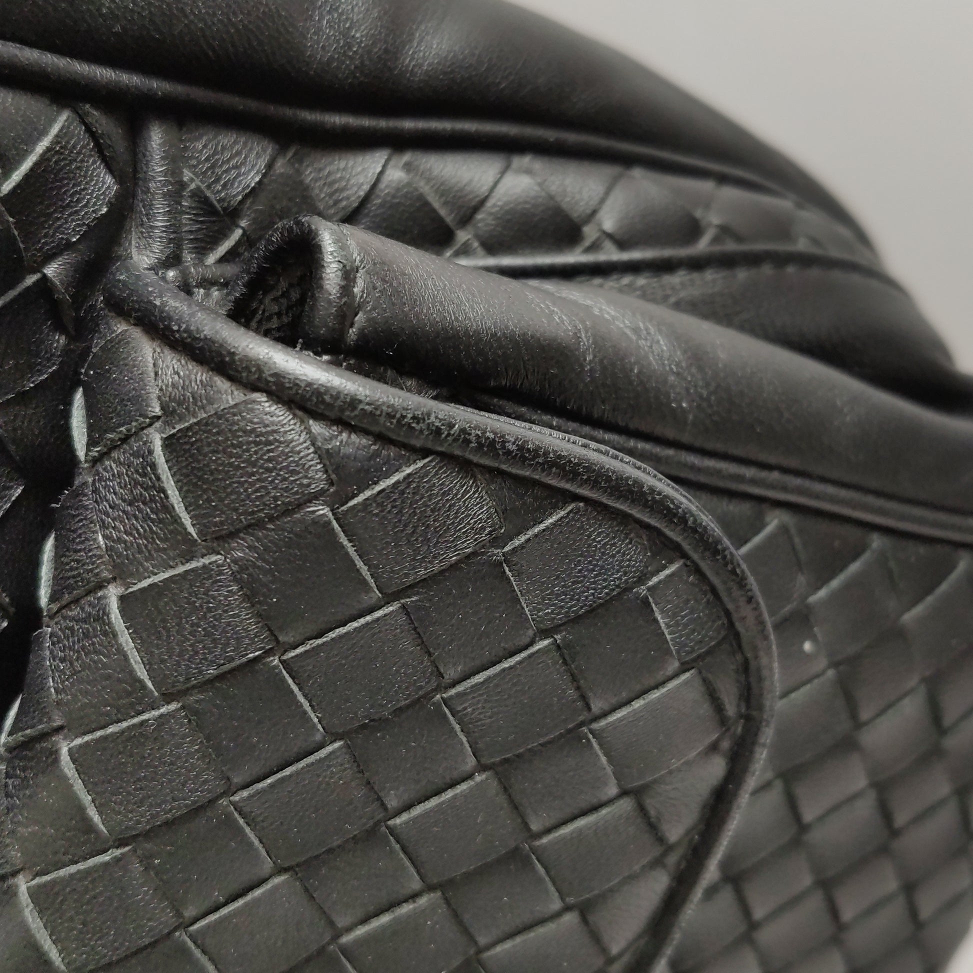 Bottega Veneta Nappa Intrecciato Messenger Bag Black