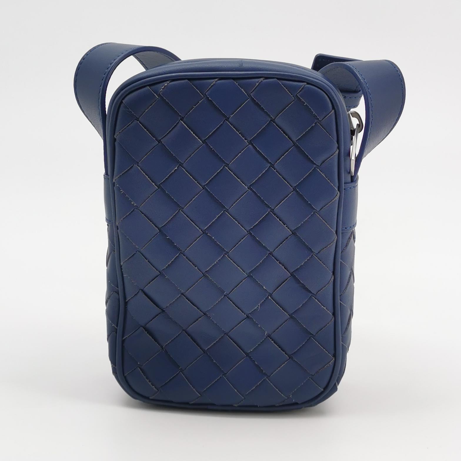 Bottega Veneta Intrecciato Phone Case Crossbody Bag Blue