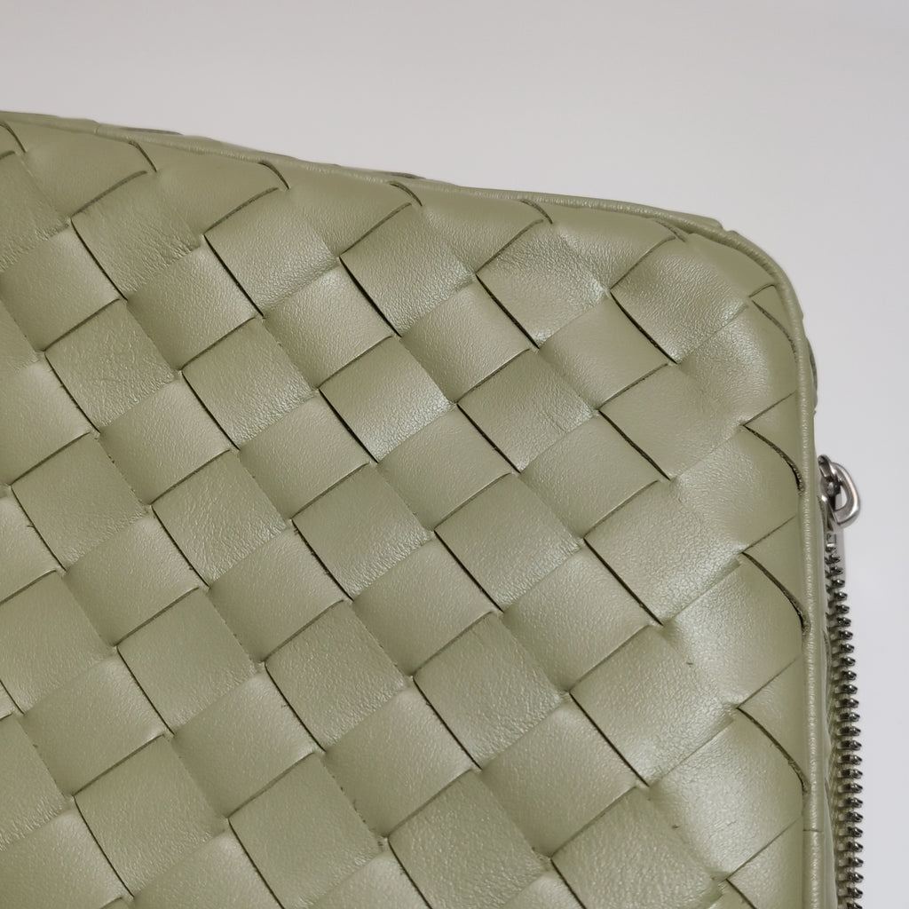Bottega Veneta Intrecciato Zipped Pouch