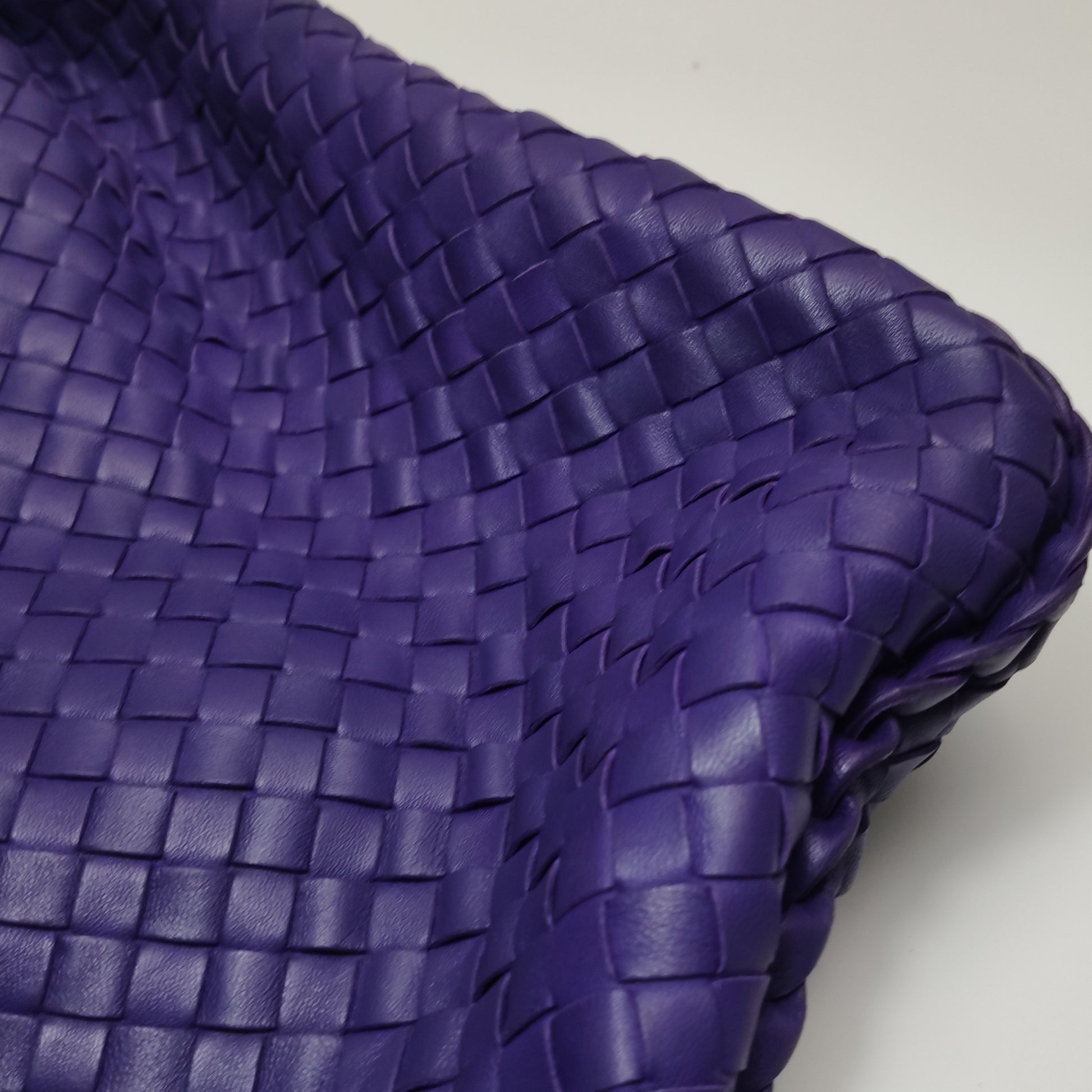 Bottega Veneta Intrecciato Hobo Shoulder Bag Purple