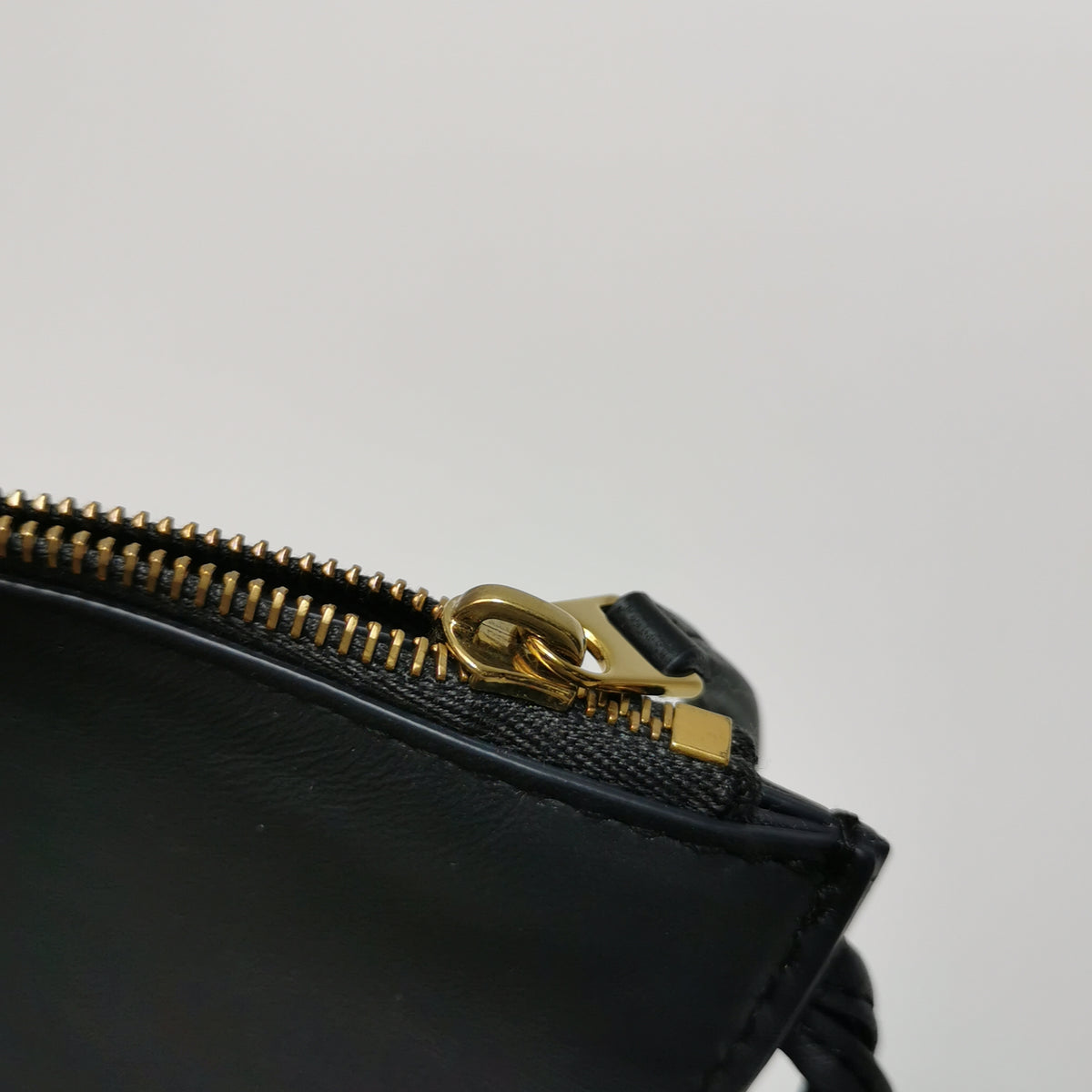Bottega Venta Sardine Large Black