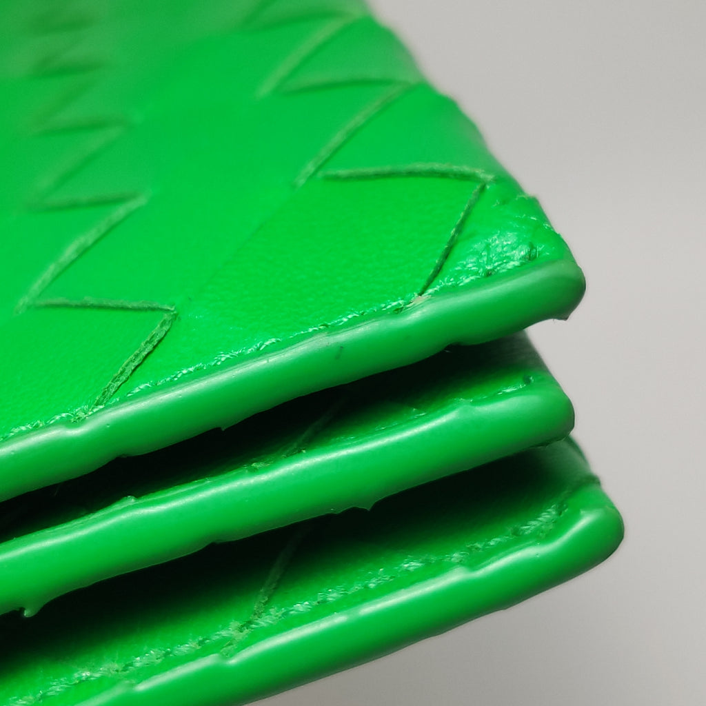Bottega Veneta Intrecciato Wallet on Strap Parakeet Green