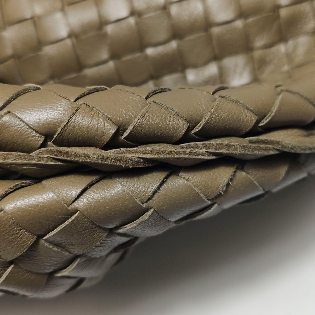 Bottega Veneta Intrecciato Hobo Beige 50cm