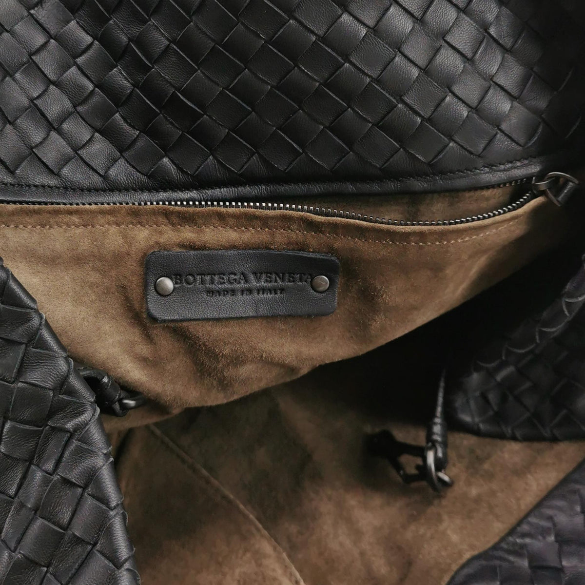 Bottega Veneta Intrecciato Cesta Tote Black