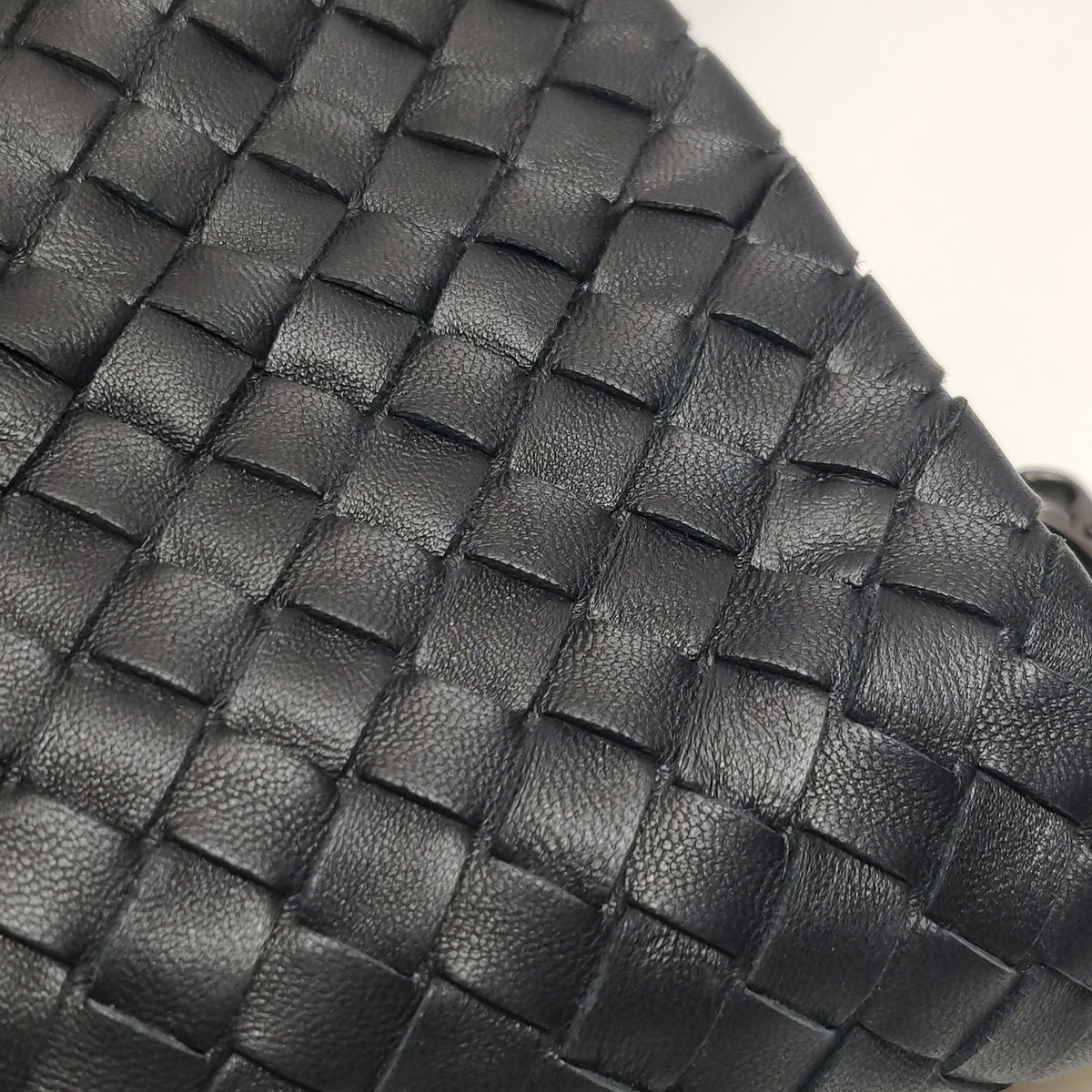 Bottega Veneta Intrecciato Cesta Tote Black