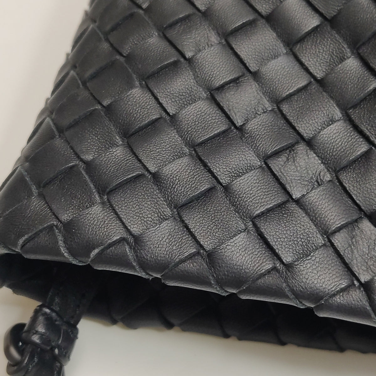Bottega Veneta Intrecciato Cesta Tote Black