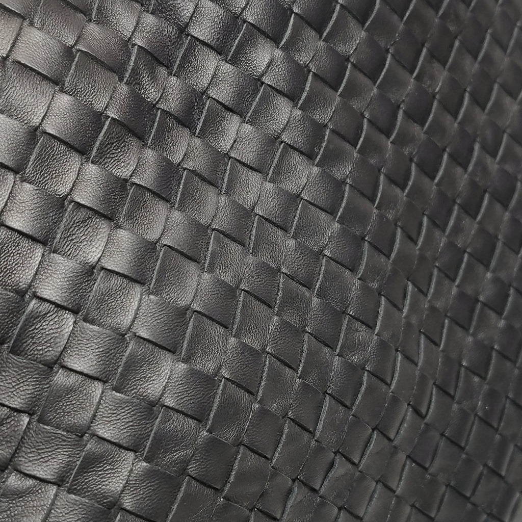 Bottega Veneta Intrecciato Cesta Tote Black