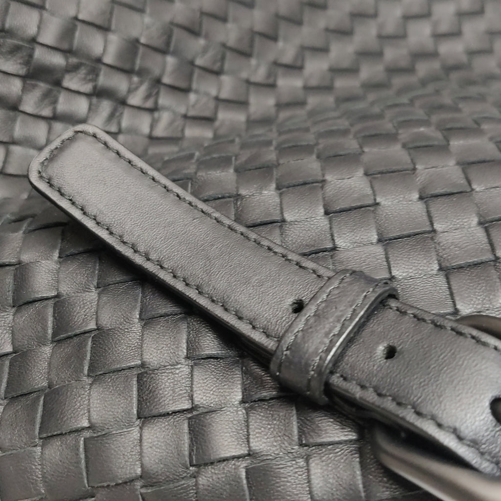 Bottega Veneta Intrecciato Cesta Tote Black