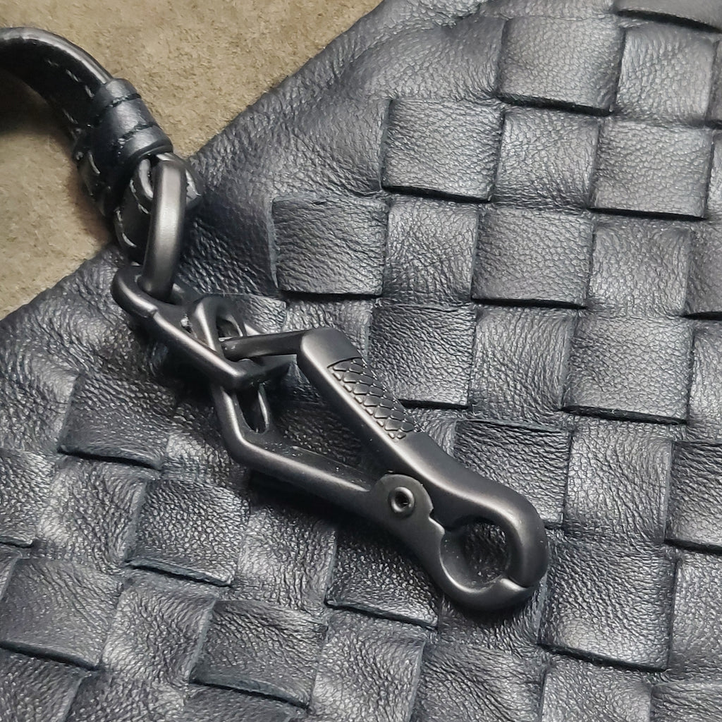 Bottega Veneta Intrecciato Cesta Tote Black
