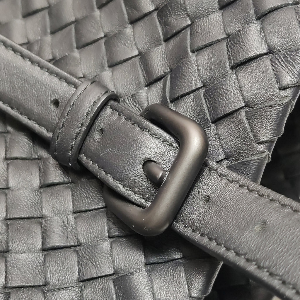 Bottega Veneta Intrecciato Cesta Tote Black