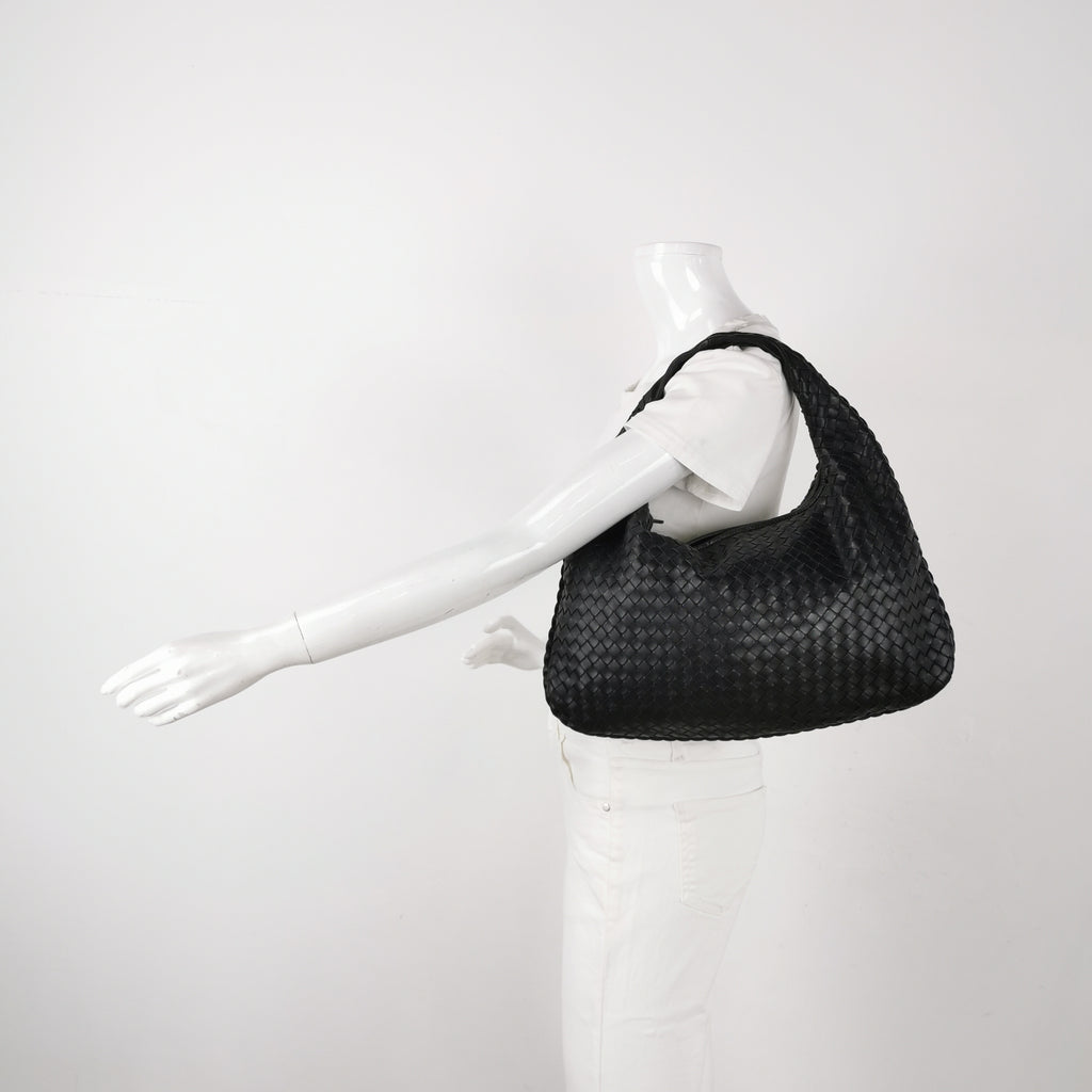 Bottega Veneta Intrecciato Hobo Medium Black