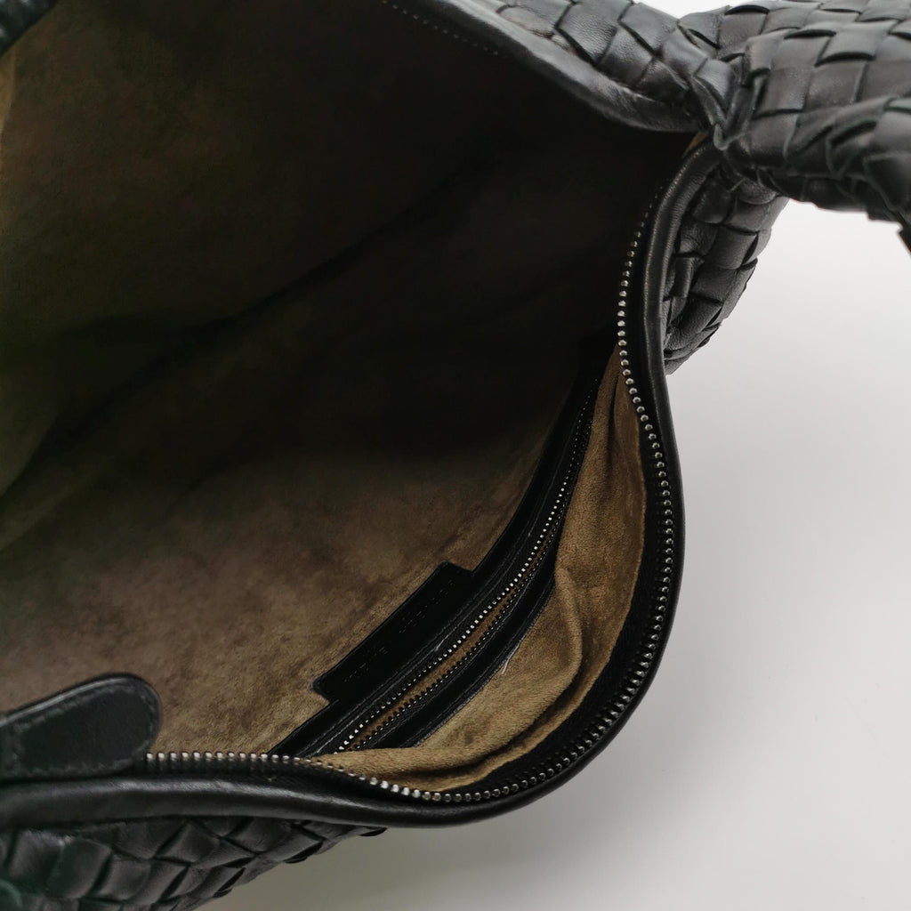 Bottega Veneta Intrecciato Hobo Medium Black