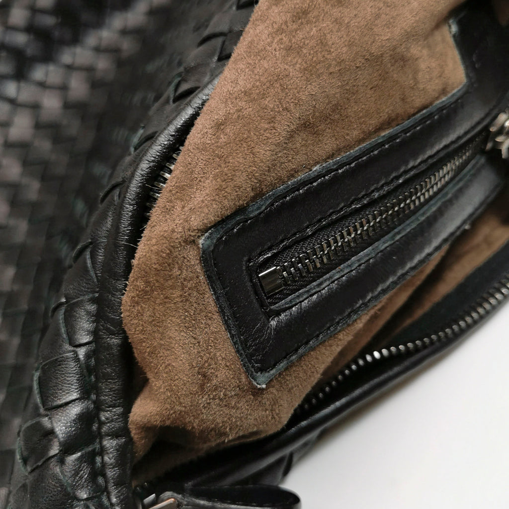 Bottega Veneta Intrecciato Hobo Medium Black