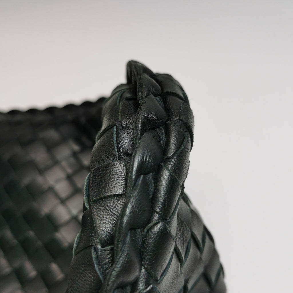 Bottega Veneta Intrecciato Hobo Medium Black