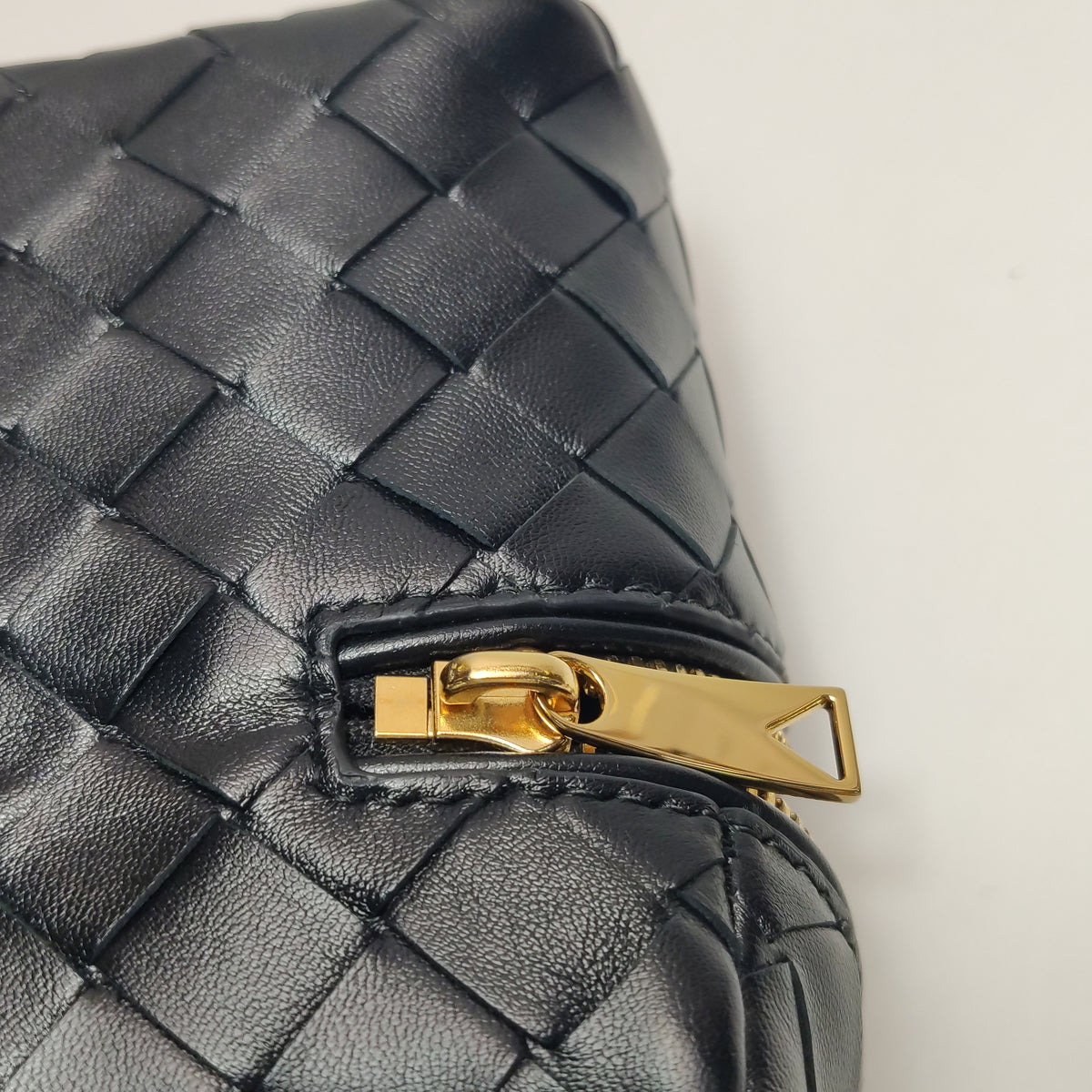 Bottega Veneta Bang Bang Vanity Black