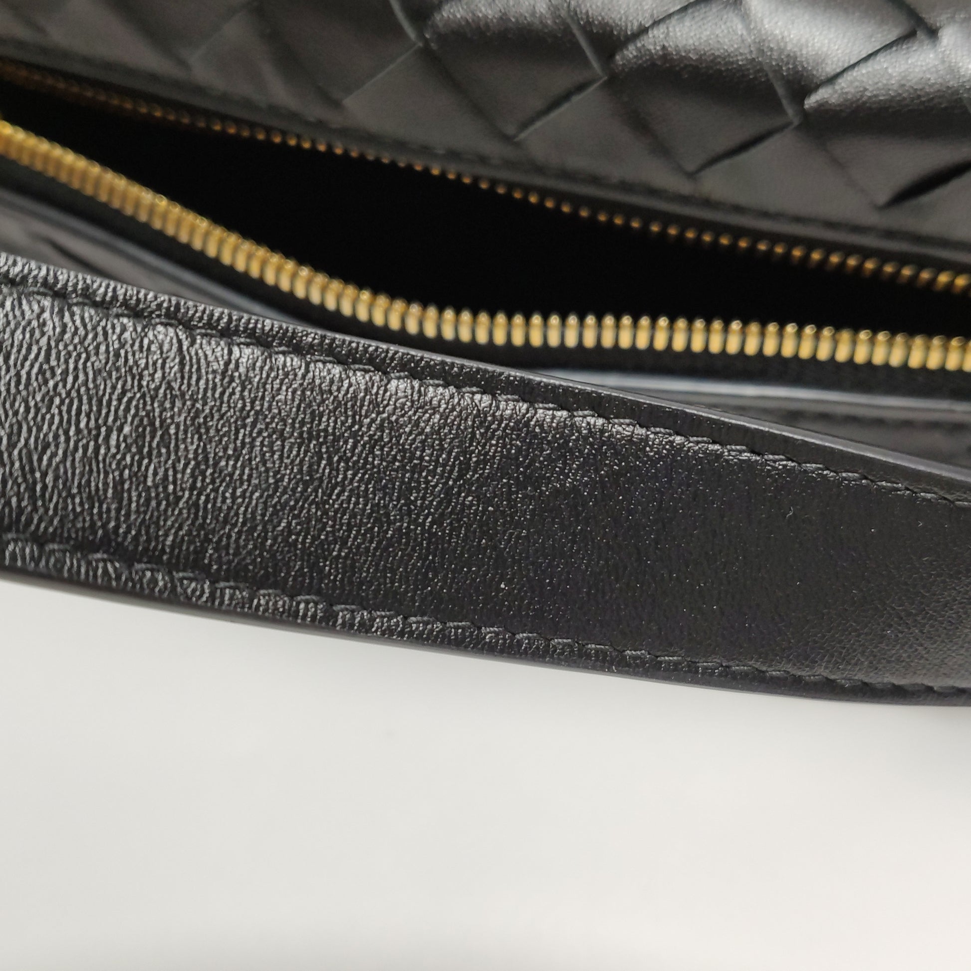 Bottega Veneta Wallace Black GHW