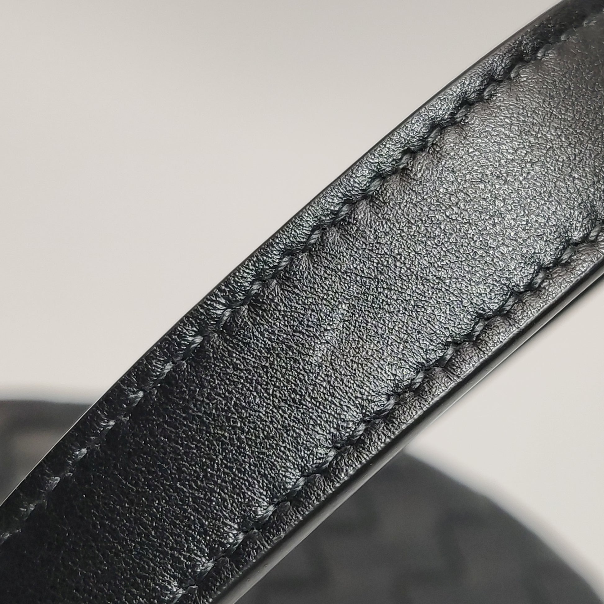Bottega Veneta Virgule Intrecciato Crossbody Black