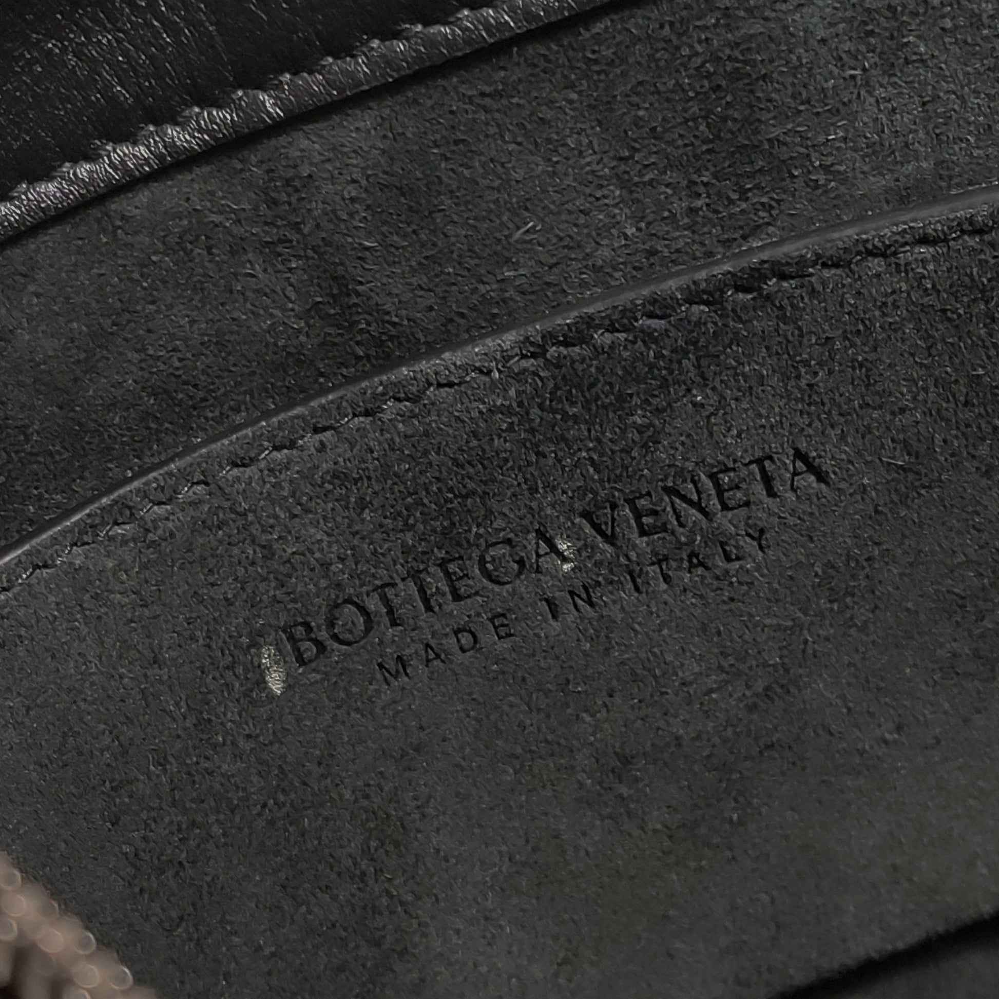 Bottega Veneta Virgule Intrecciato Crossbody Black