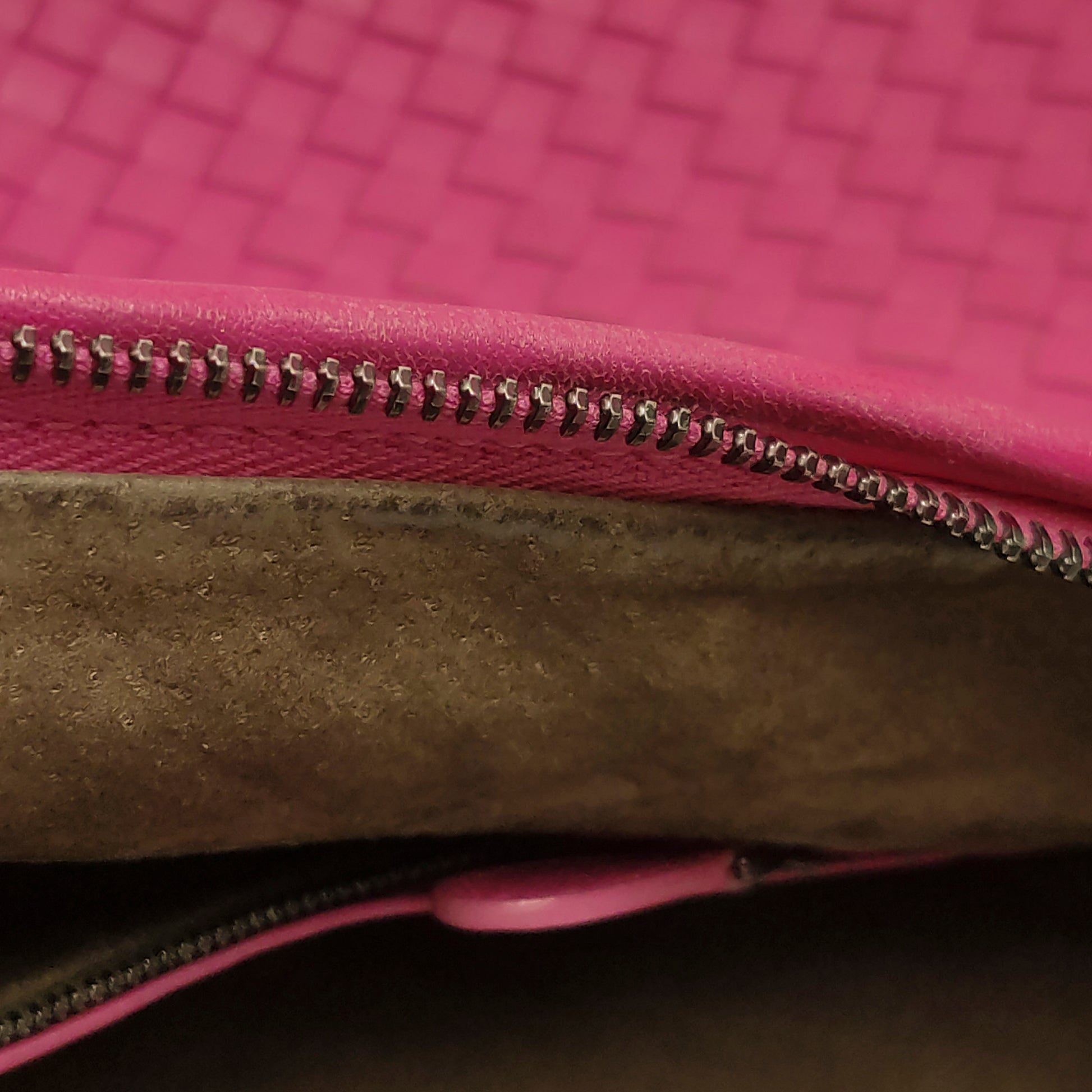 Bottega Veneta Intrecciato Hobo Pink