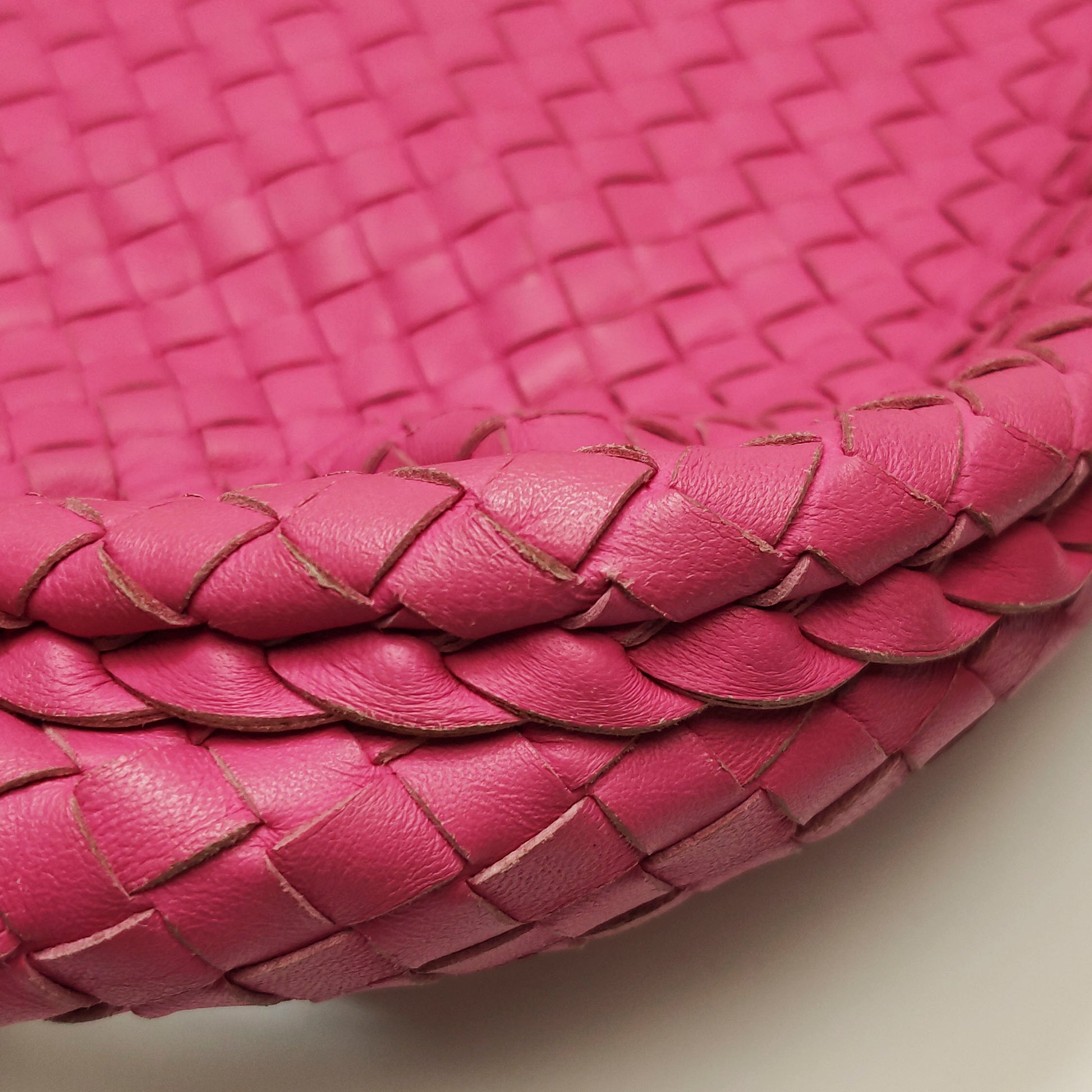 Bottega Veneta Intrecciato Hobo Pink