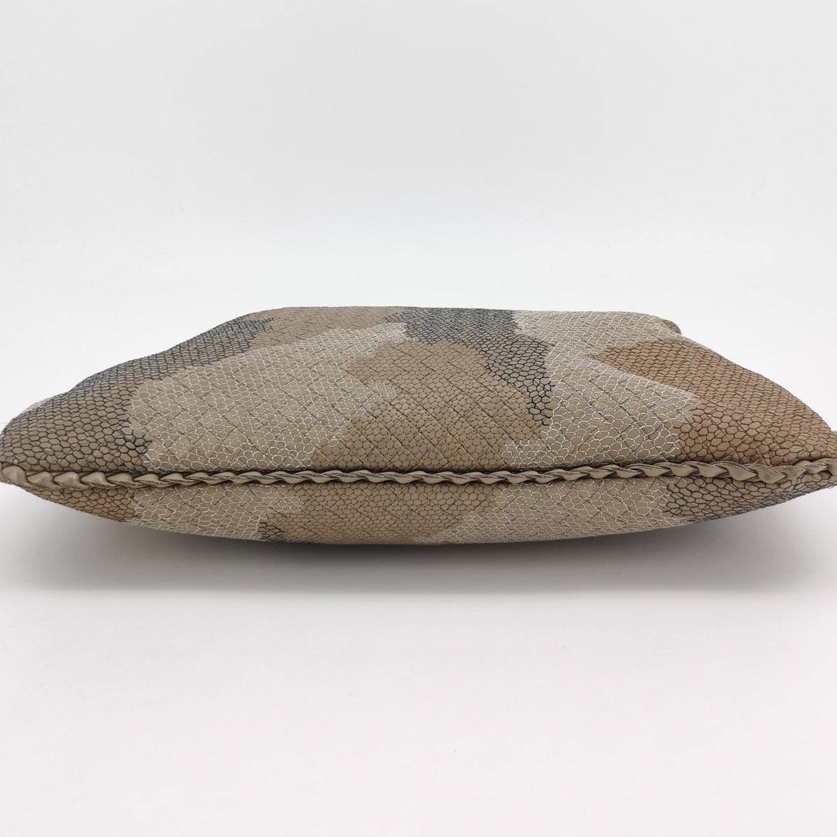 Bottega Veneta Safari Ricamato Intrecciato Hobo 45cm