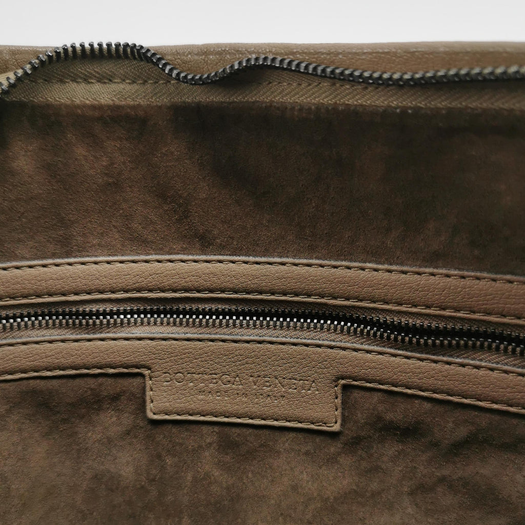 Bottega Veneta Safari Ricamato Intrecciato Hobo 45cm
