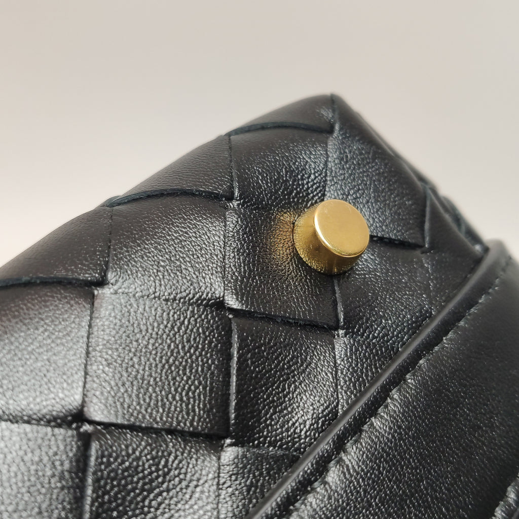 Bottega Intrecciato Wallace Top Handle Black
