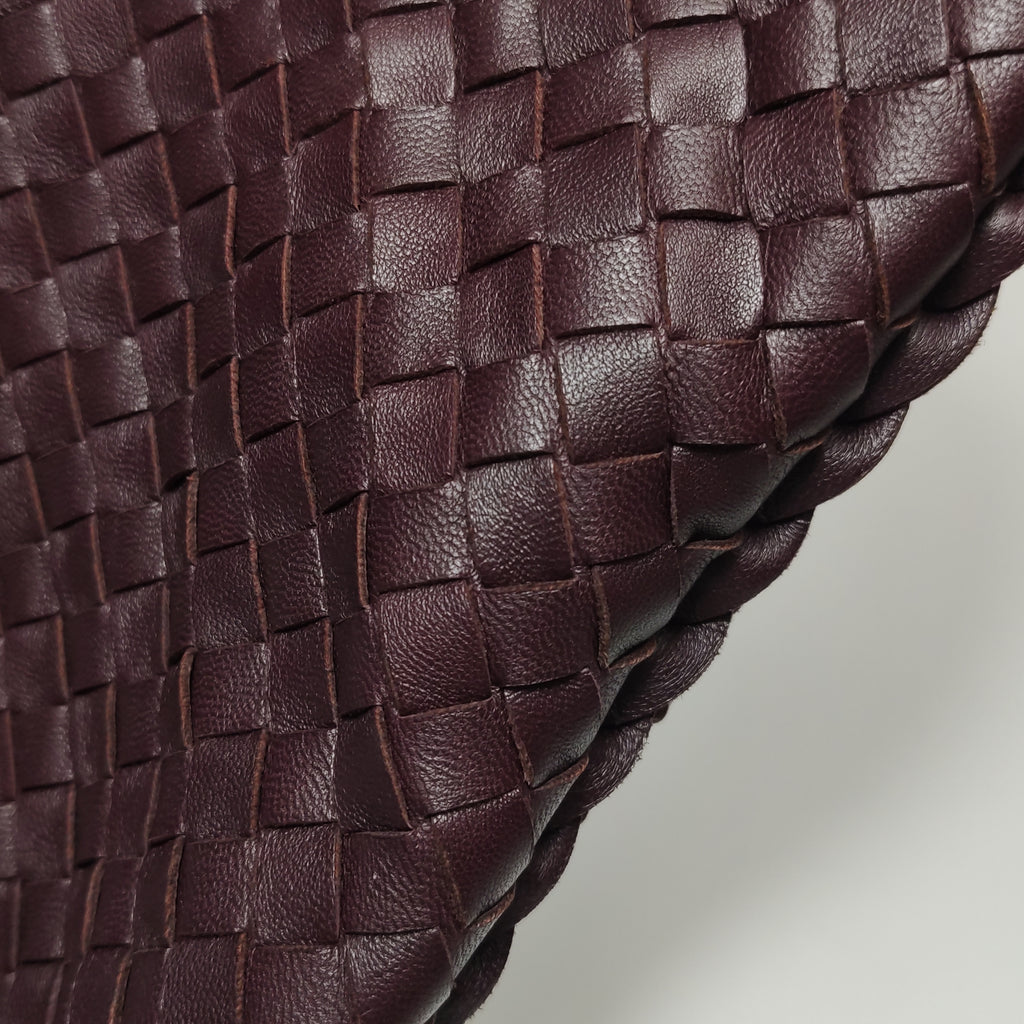 Bottega Veneta Intrecciato Hobo Medium Burgundy