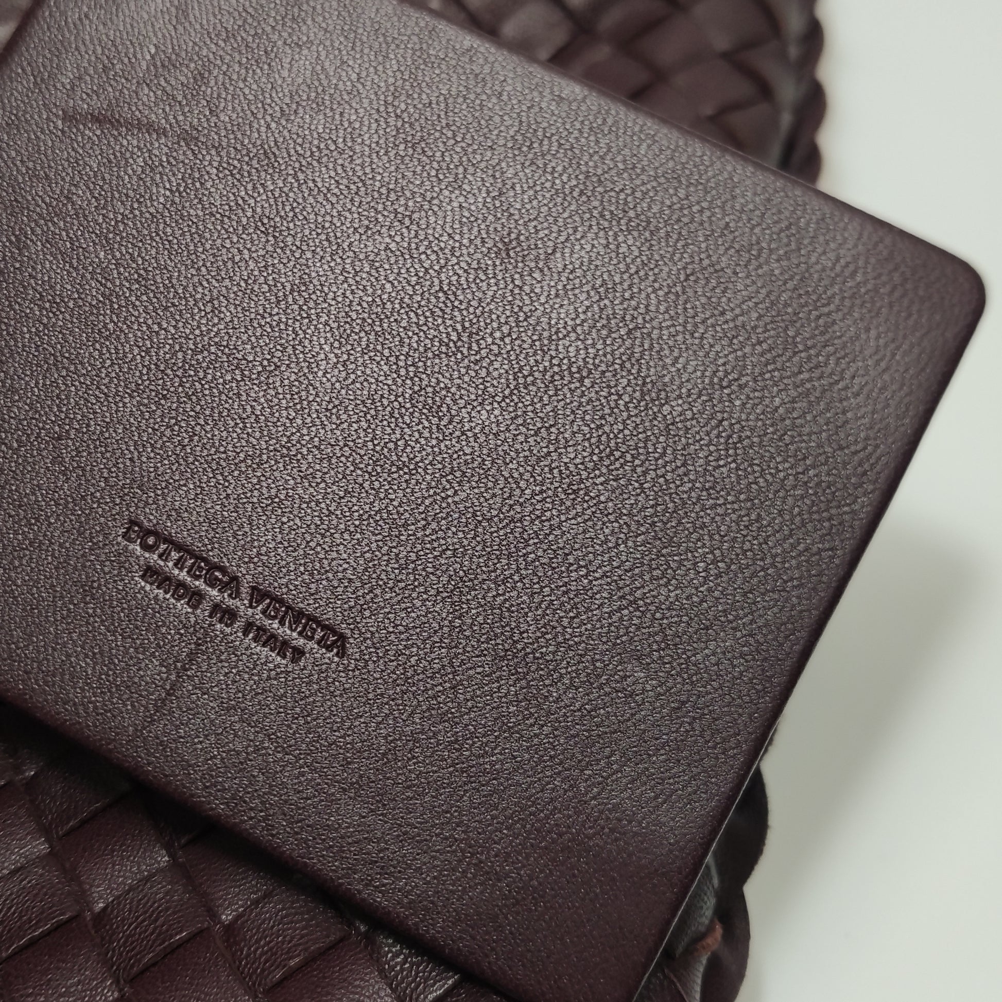 Bottega Veneta Intrecciato Hobo Medium Burgundy