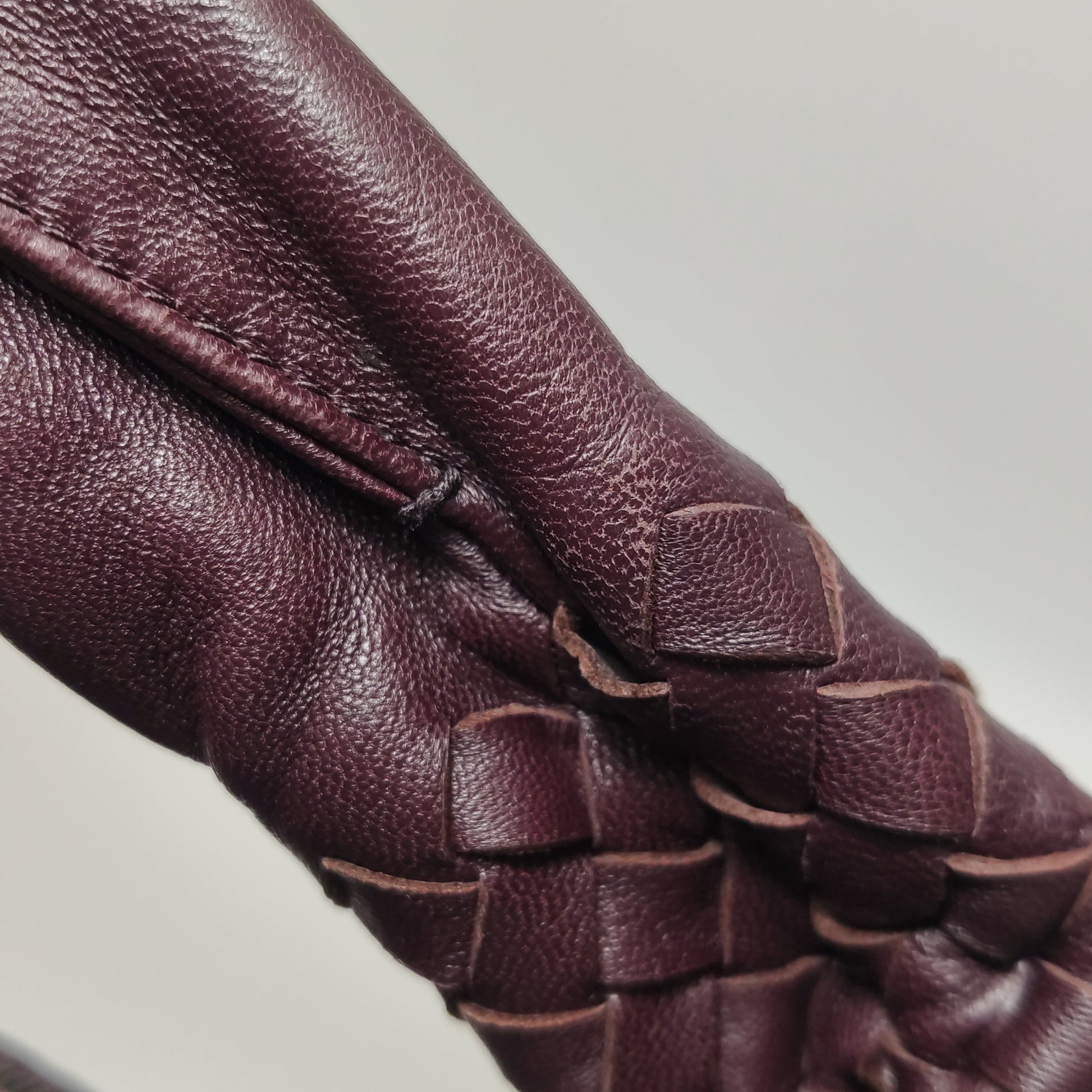Bottega Veneta Intrecciato Hobo Medium Burgundy