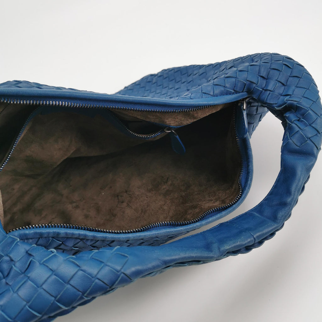 Bottega Veneta Intrecciato Ruffle Hobo Large Blue