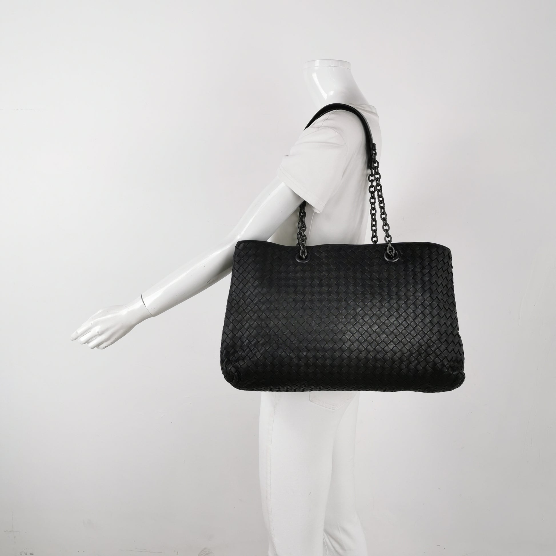 Bottega Veneta Nappa Intrecciato Classic Chain Tote