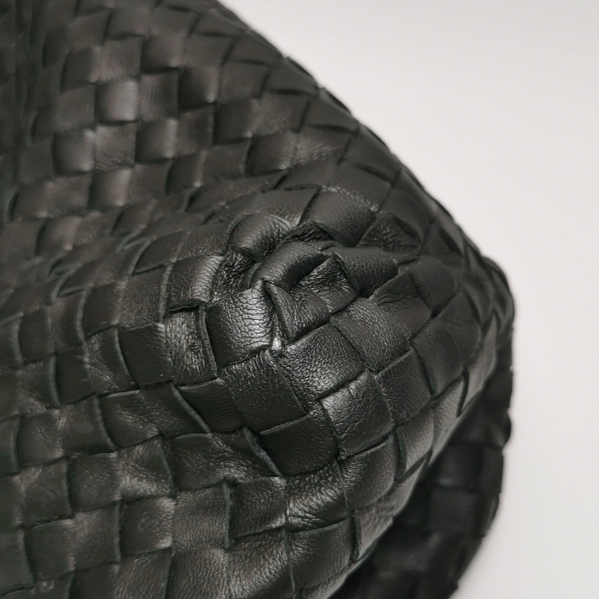 Bottega Veneta Nappa Intrecciato Classic Chain Tote
