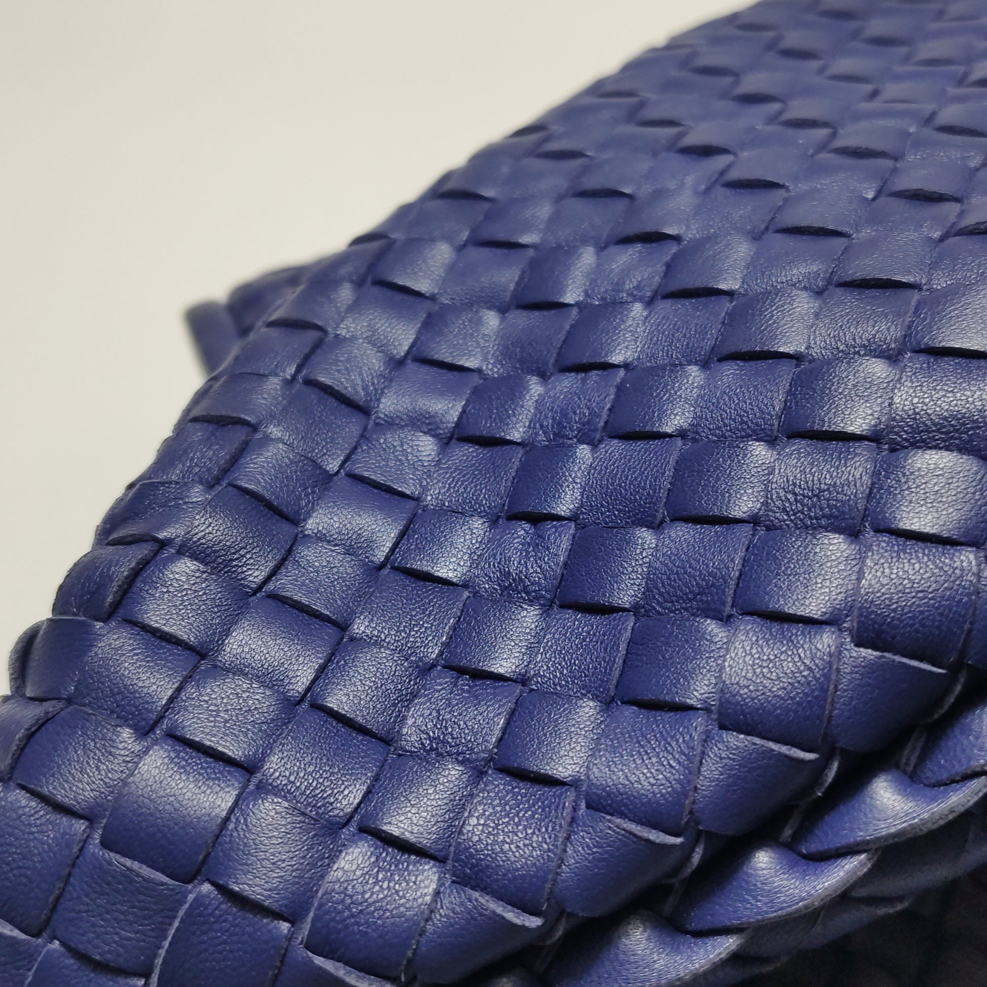 Bottega Veneta Intrecciato Hobo Shoulder Bag Indigo