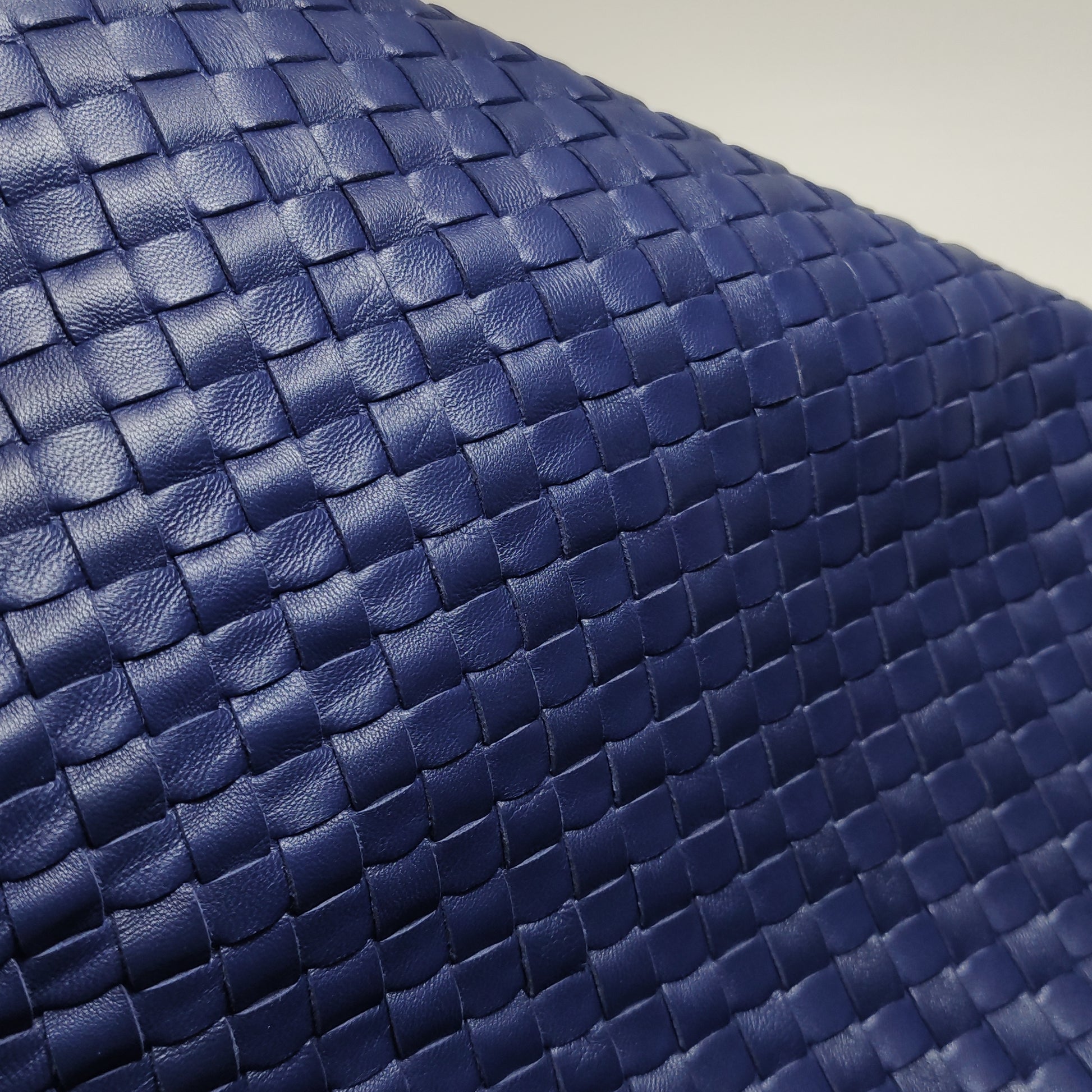 Bottega Veneta Intrecciato Hobo Shoulder Bag Indigo