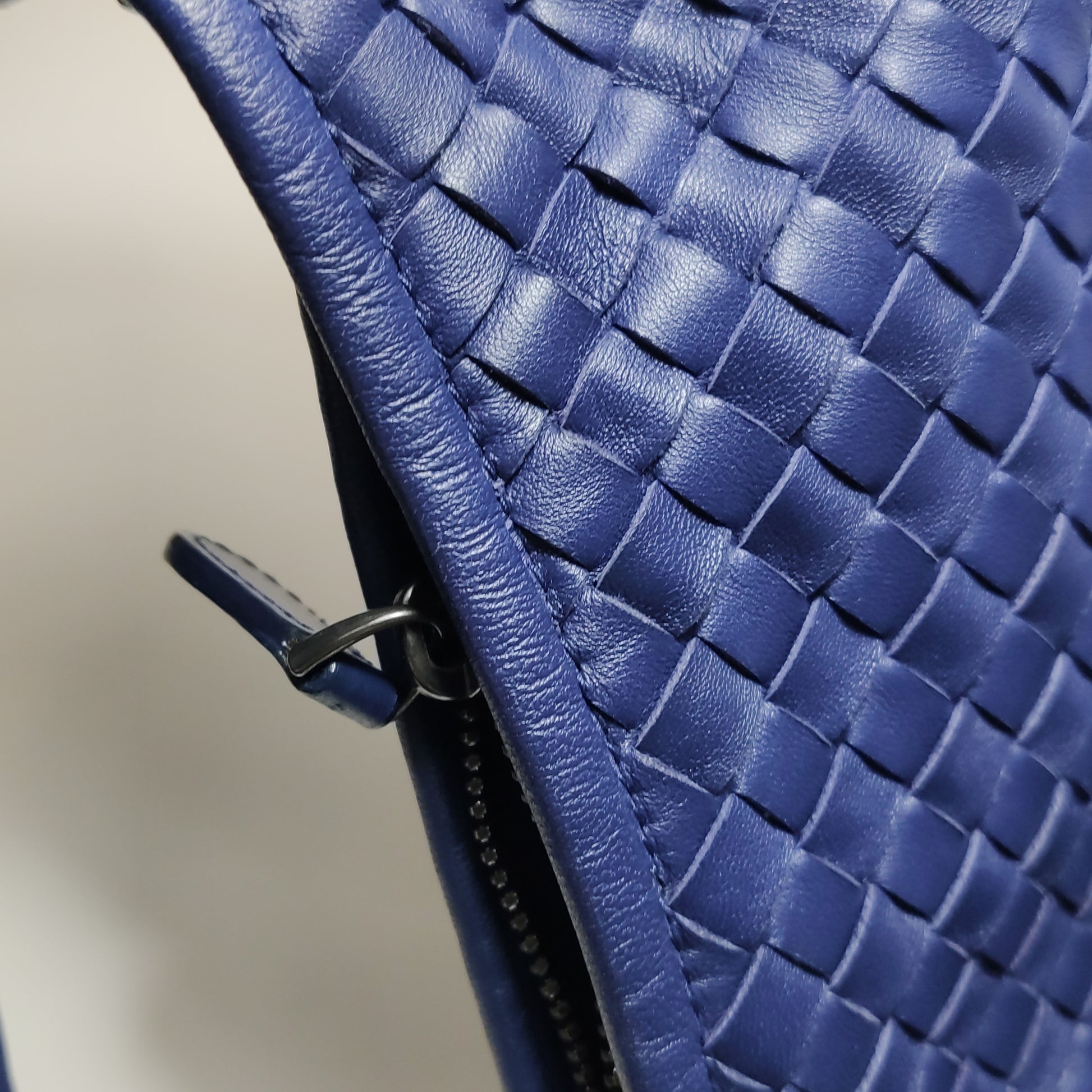 Bottega Veneta Intrecciato Hobo Shoulder Bag Indigo